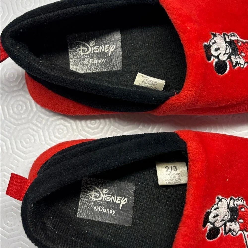 Disney Mickey Mouse Slippers Size 2/3 Youth Colour Red/Black - Picture 7 of 9